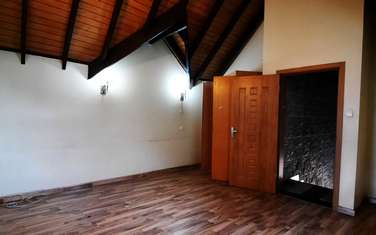 4 Bed Villa with En Suite in Kileleshwa