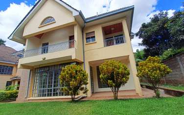 4 Bed Townhouse with En Suite at Lavington