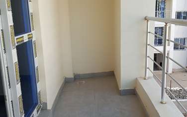 Serviced 2 Bed Apartment with En Suite at Links Road