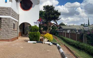 0.5 ac office for rent in Lower Kabete
