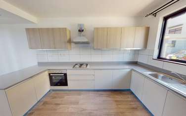 4 Bed House with En Suite at Loresho