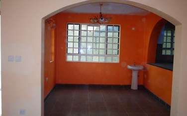 4 Bed House with En Suite in Syokimau