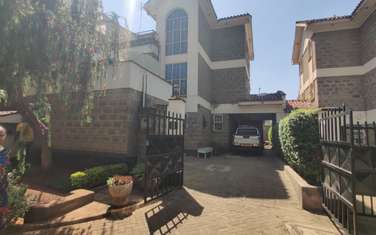 5 Bed Townhouse with En Suite at Garden City
