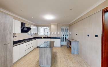 5 Bed House with En Suite at General Mathenge
