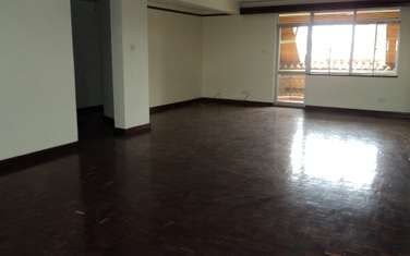 3 bedroom apartment for rent in Ngong Road
