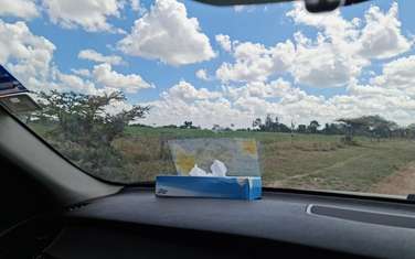 450 m² land for sale in Konza City
