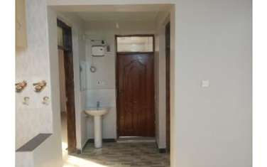 2 Bed Apartment with Parking in Eastern ByPass