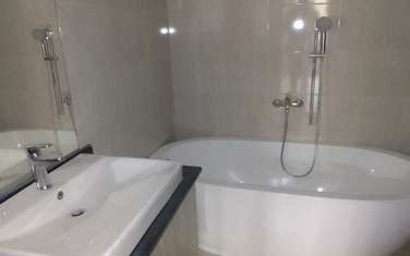 3 Bed Apartment with En Suite at Parklands Road