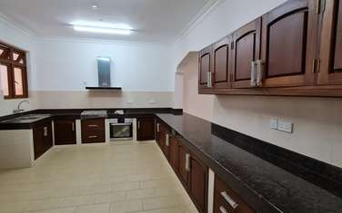 4 bedroom townhouse for rent in Nyali Area