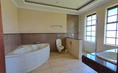 4 Bed Townhouse with En Suite at Spring Valley