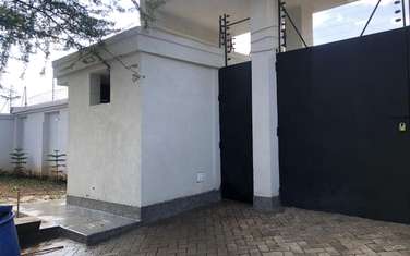 5 Bed Villa with En Suite in Ongata Rongai