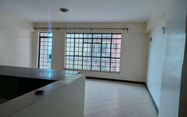 3 Bed Apartment with En Suite in Mountain View