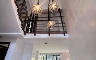 5 Bed Townhouse with En Suite at Lavington Mall