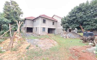 7 Bed House with Garage in Runda