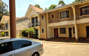 4 Bed Townhouse with En Suite at Grevelea Groove Brookside