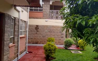 5 Bed House with En Suite at Runda Road