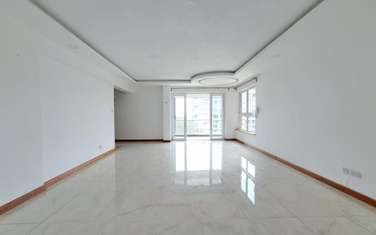 4 Bed Apartment with En Suite in General Mathenge