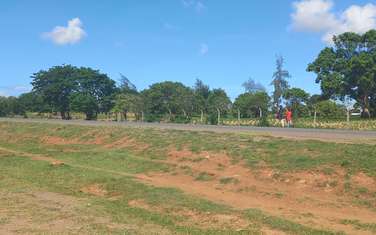 40,000 ft² Commercial Land at Mavueni Bypass