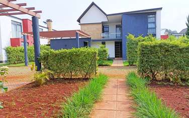 4 Bed Townhouse with En Suite in Ridgeways