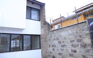 3 bedroom townhouse for sale in Donholm
