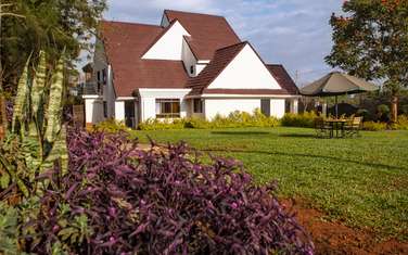7 Bed House with En Suite at Karen