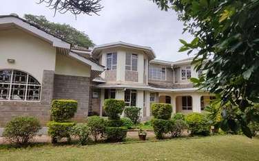 5 Bed Villa with En Suite at Kisembe