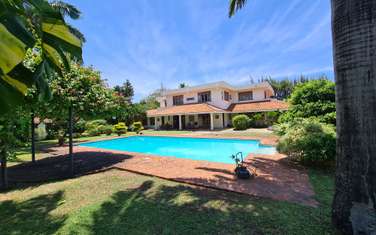 6 Bed House with Swimming Pool at Kenyatta Road