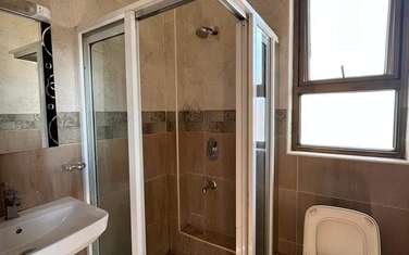 5 Bed Townhouse with En Suite in Lavington