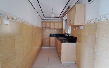 1 Bed Apartment with En Suite at School Line