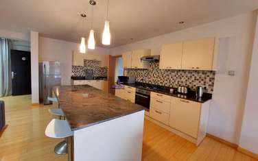 Serviced 2 Bed Apartment with En Suite at Brookside Drive