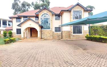 5 Bed House with En Suite at Near Galleria