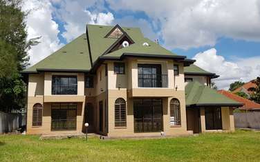 7 Bed House with En Suite at Runda Road