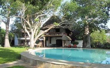 5 Bed House with Swimming Pool at Galu Kinondo Beach