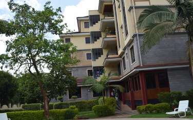 Serviced 1 Bed Apartment with En Suite at Kolobot Drive