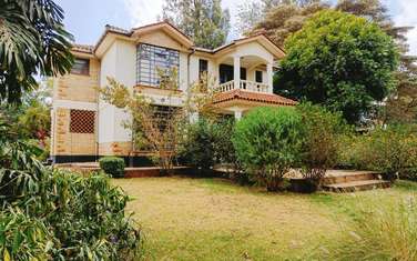 4 Bed House with En Suite in Nyari