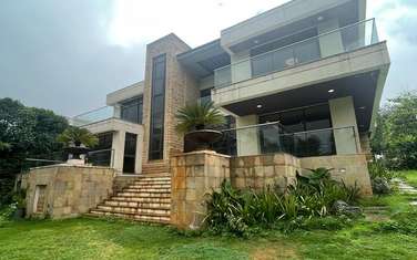 5 Bed Townhouse with En Suite in Karen