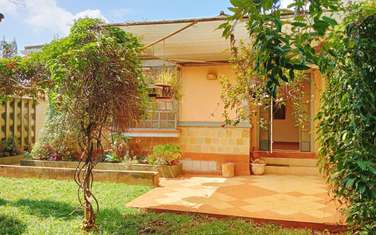 3 Bed House with Garden in Nyari