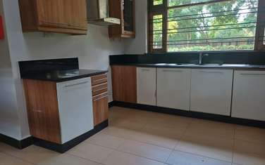 4 Bed House with En Suite at Panafric