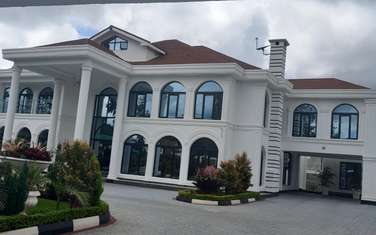8 Bed Villa  at Comboni