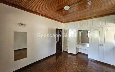5 Bed House with En Suite in Gigiri