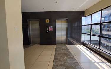 688 m² Office with Parking in Westlands Area
