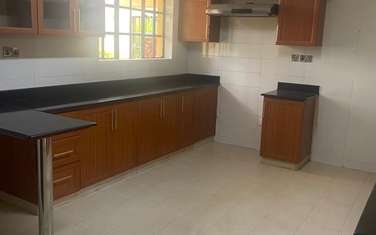 4 Bed Townhouse with En Suite at Chalbi