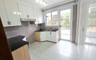 3 Bed Apartment with En Suite in Thome