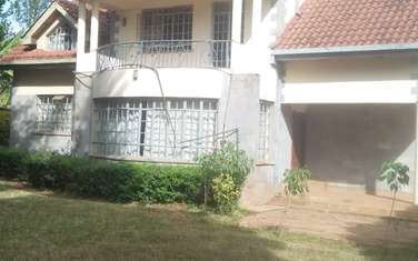 5 Bed Villa with En Suite in Runda