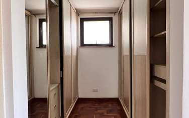 3 Bed Apartment with En Suite at Riverside
