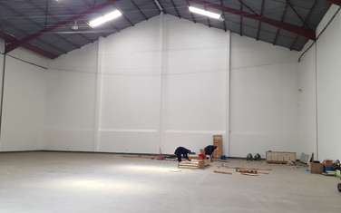 12,500 ft² Warehouse with Backup Generator at Enterprise Road