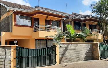5 Bed Townhouse with Swimming Pool in Valley Arcade