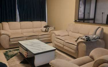 Serviced 2 Bed Apartment with En Suite in Kileleshwa
