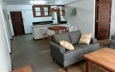 Furnished 2 Bed Apartment with En Suite at Riverside Dr