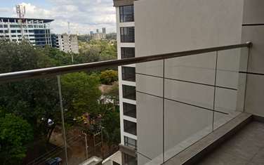 Serviced 3 Bed Apartment with En Suite at Riverside Drive.